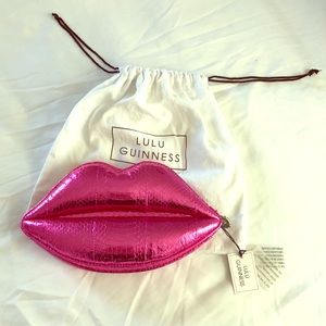 Lulu Guinness Signature Lips Clutch 👄